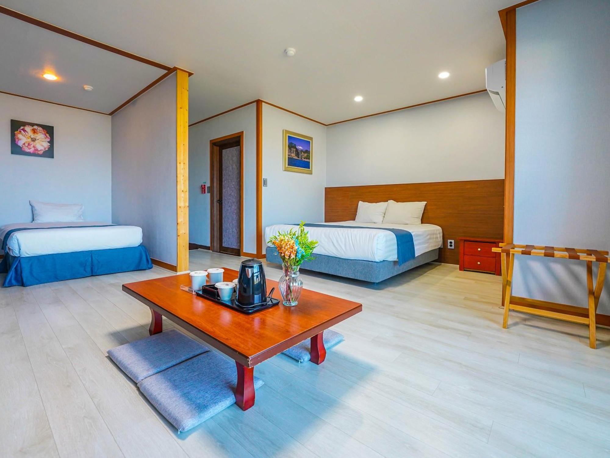 Sea Cliff Hotel Чеджудо Экстерьер фото